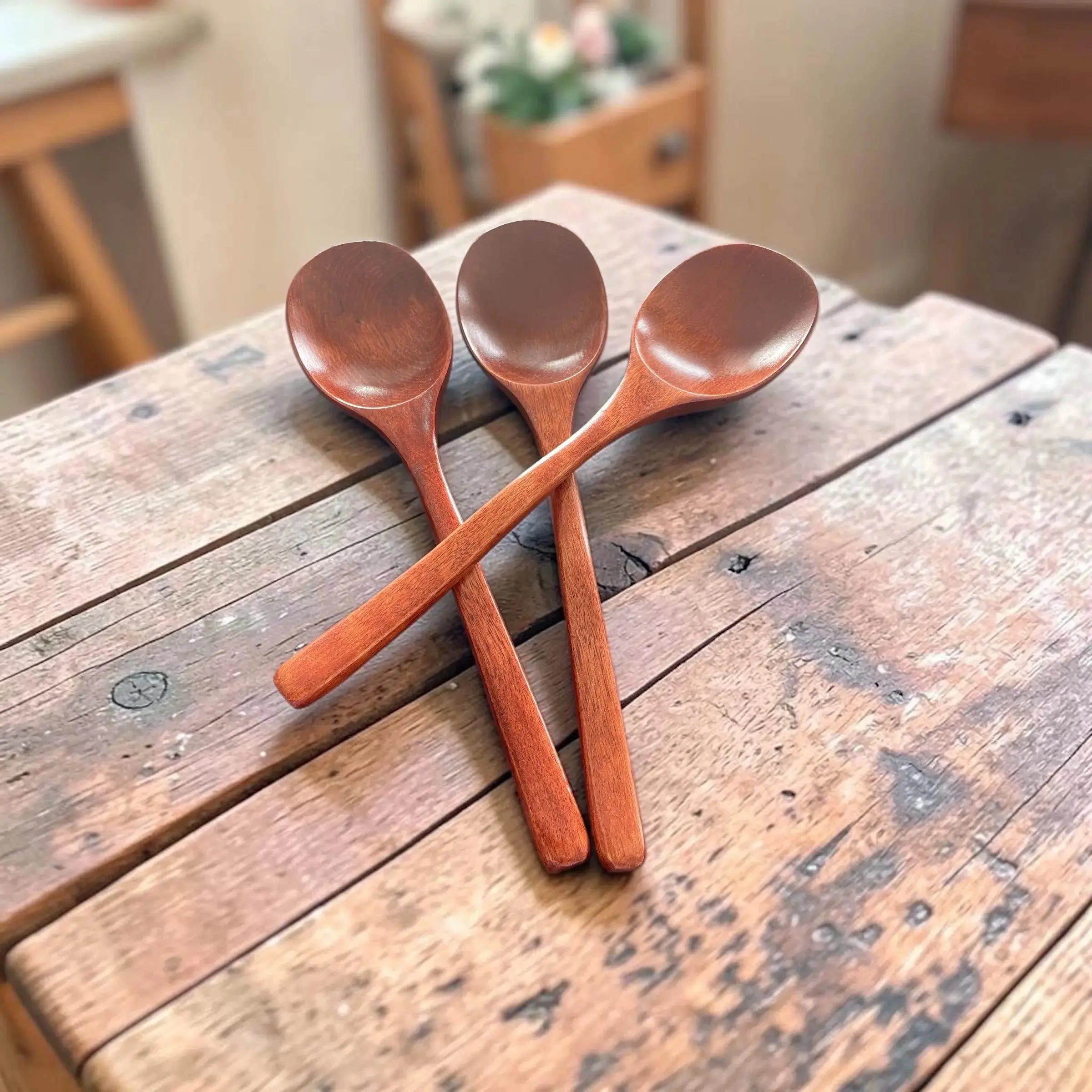 Hvorfor bruke tresleiv i stedet for plast? Epoxy-Crafts
