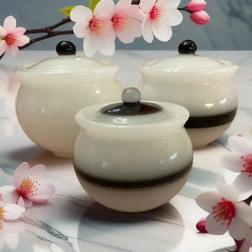 Elegant Handmade Epoxy Jar with Lid Epoxy-Crafts