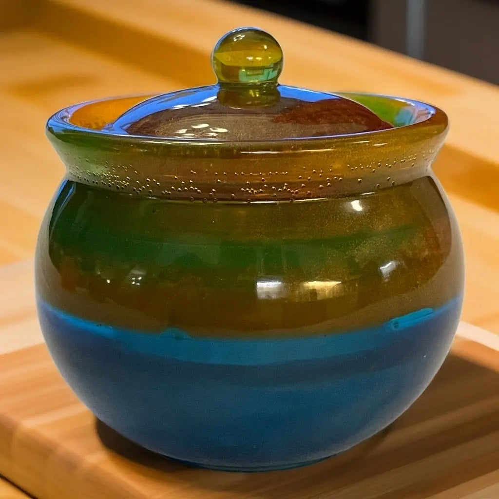 Exquisite Handmade Epoxy Jar with Lid | Elegant Glass-like Storage and Décor Min butikk