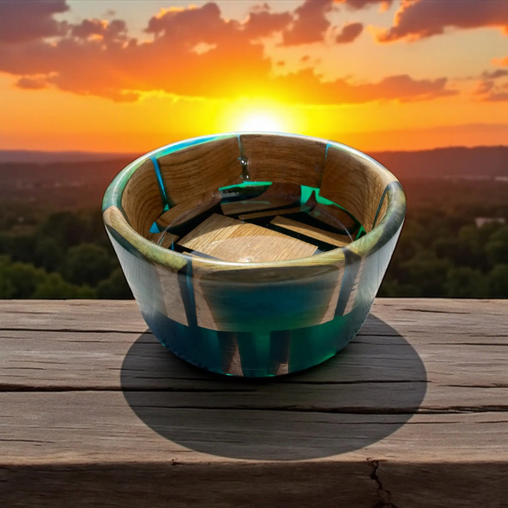 Håndlaget bolle i epoxy og eik – Kobber / Grønn-blå Epoxy-Crafts