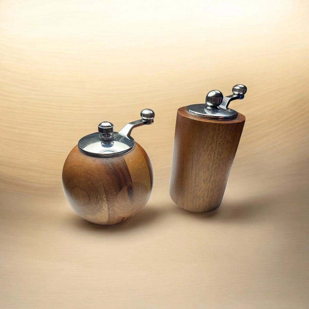 Rund pepperkvern i tre – Elegant krydderkvern med naturlig finish (Kopi) Epoxy-Crafts